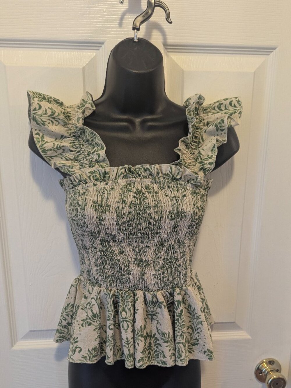 Emory Rose smocked top in green and creme - S